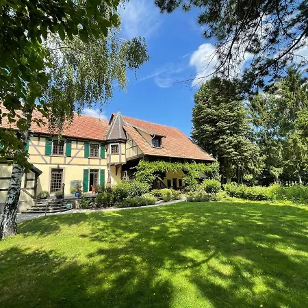 Surfinia - Piscine Partagee - Proche Europa Park Apartment Hessenheim